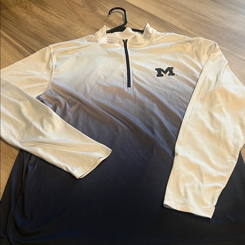 University of Michigan Men's Long Sleeve Gradient Shirt